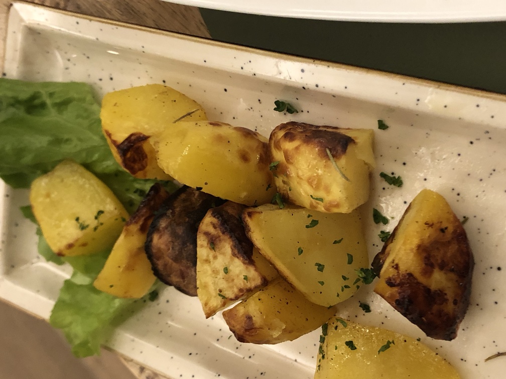 Ristorante Lanterna Verde a Cavalese - patate arrosto.