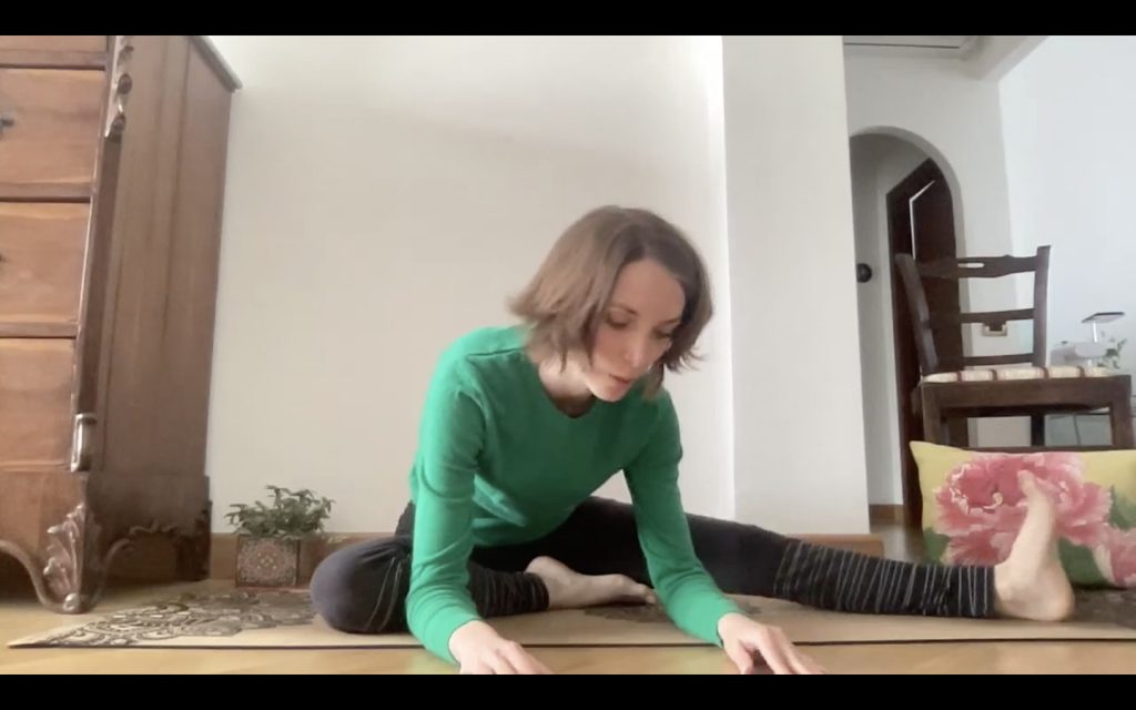 Yoga - variante di Janushirasana.