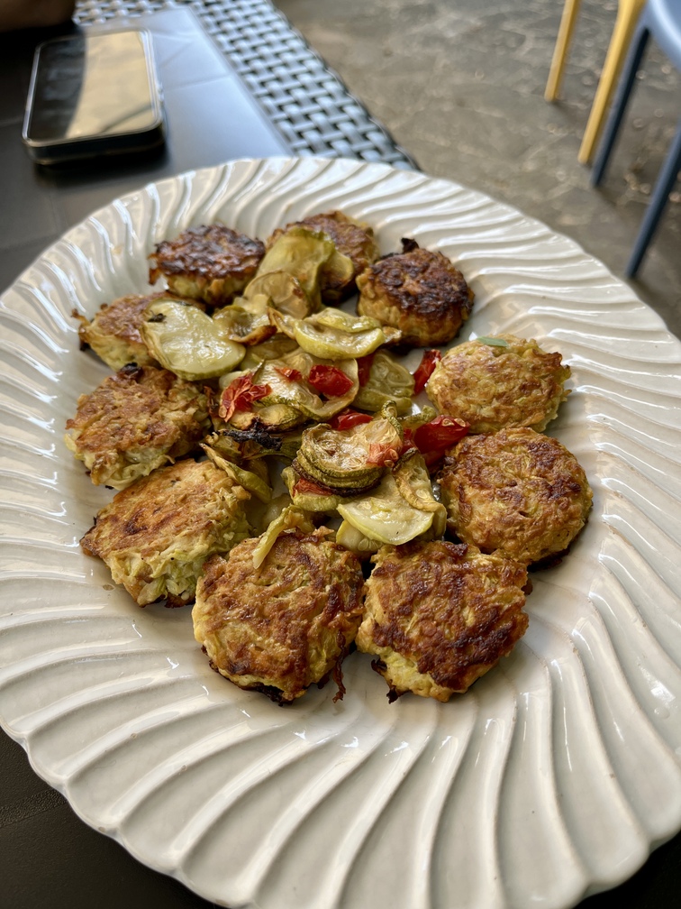 San Benedetto Val di Sambro – Il Molino Giovannino, polpette di zucchine e Parmigiano.