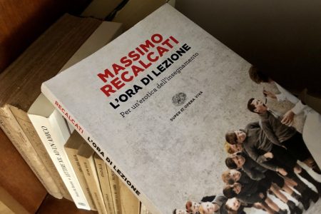 Massimo Recalcati, L’ora di lezione. Per un’erotica dell’insegnamento, Giulio Einaudi Editore, Torino, 2014.