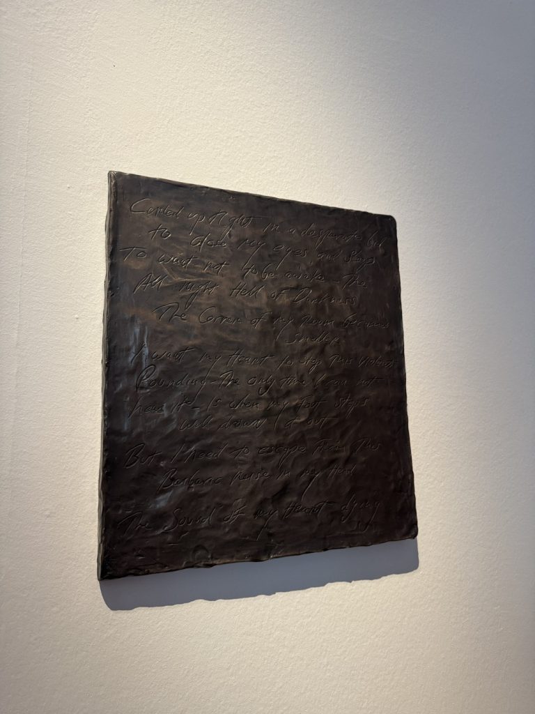 Mostra "Tracey Emin. Sex and Solitude" - "Belligerence (Belligeranza)", 
2014, 
bronzo, 
Peter and Elisabetta Mallinson.