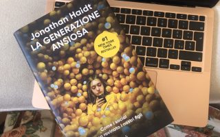 Jonathan Haidt, La generazione ansiosa, Rizzoli, Milano, 2024.