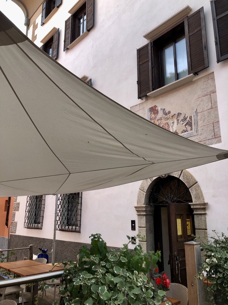 Ristorante Orso Grigio a Cavalese - esterno.