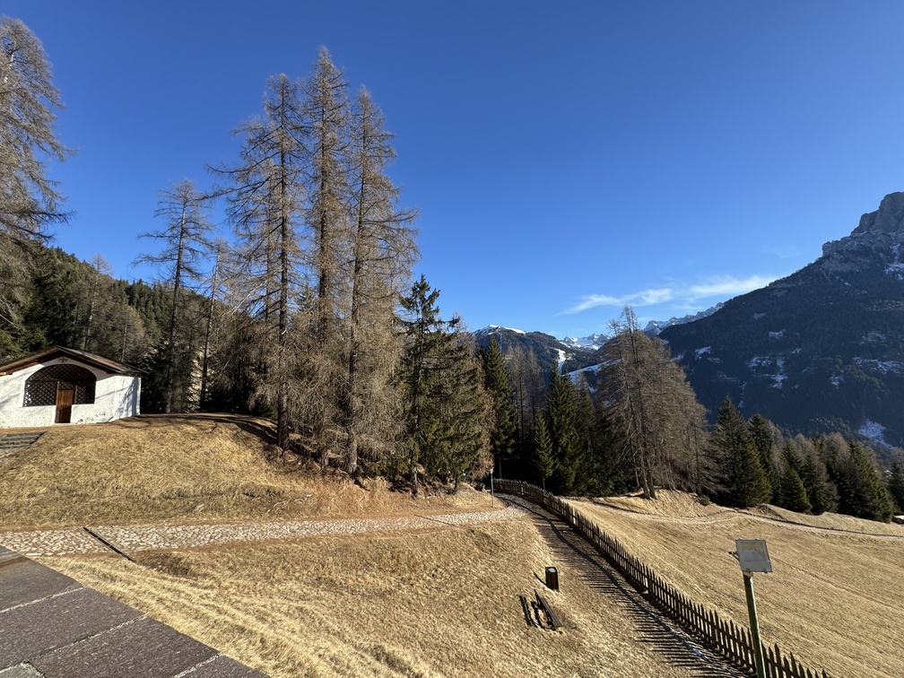 Chiesa di Sènt Uliana.