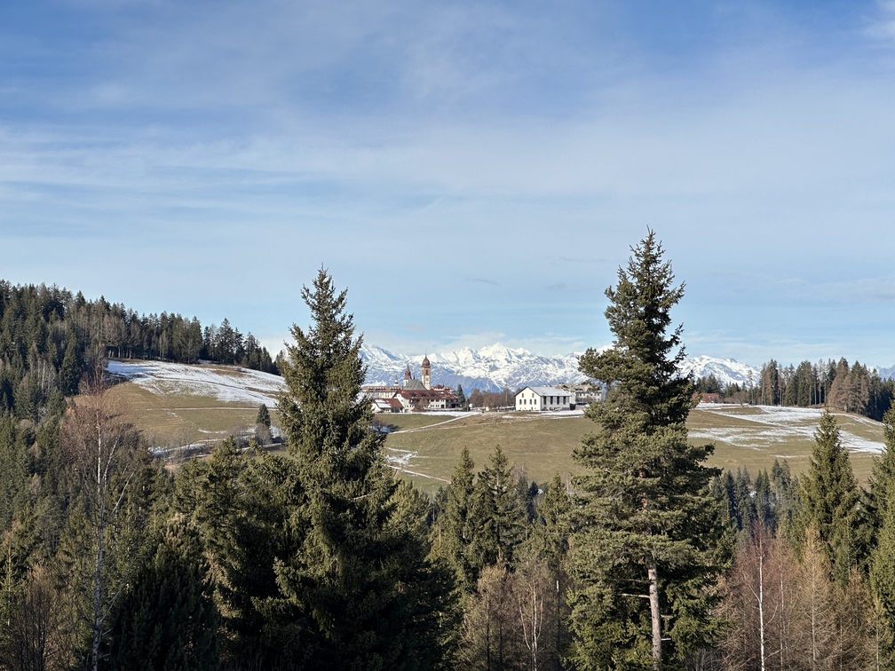 Malga Monte San Pietro - veduta di Pietralba.