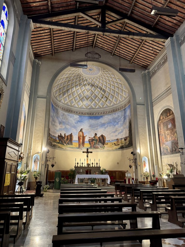 Casale Marittimo - Chiesa di Sant'Andrea, interno.