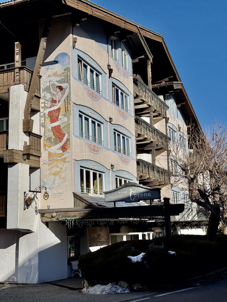 Vigo di Fassa - Hotel Corona.