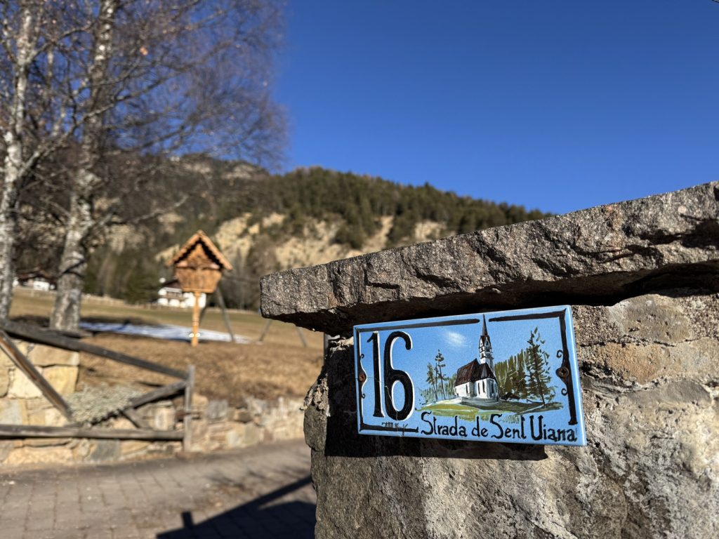 Vigo di Fassa - Strada de Sènt Uliana, sentiero n. 31.