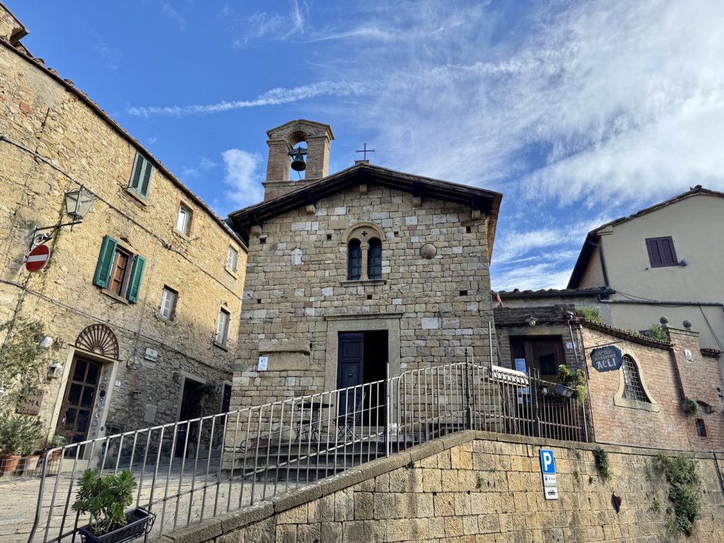 Casale Marittimo - Chiesa di San Sebastiano.