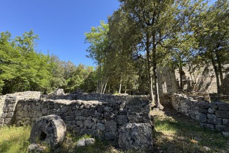Castelvecchio - area archeologica: mulino.