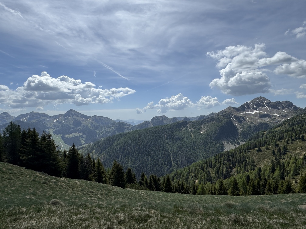 Sella prima di Pala della Madonna - cime del Lagorai.