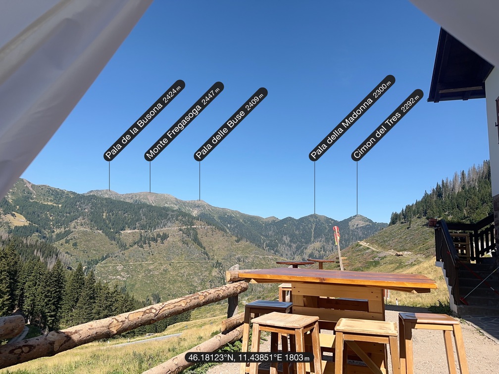 Malga Cadinello - terrazza panoramica (app: PeakFinder).