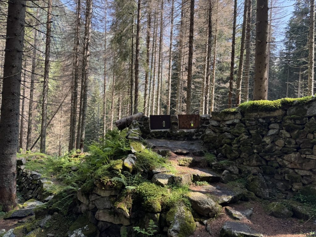 Fango - Campo trincerato A - postazione di una mitragliatrice.