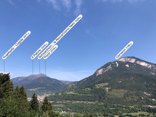 Sentiero lungo il Rio Val del Bus - panorama (app: PeakFinder).