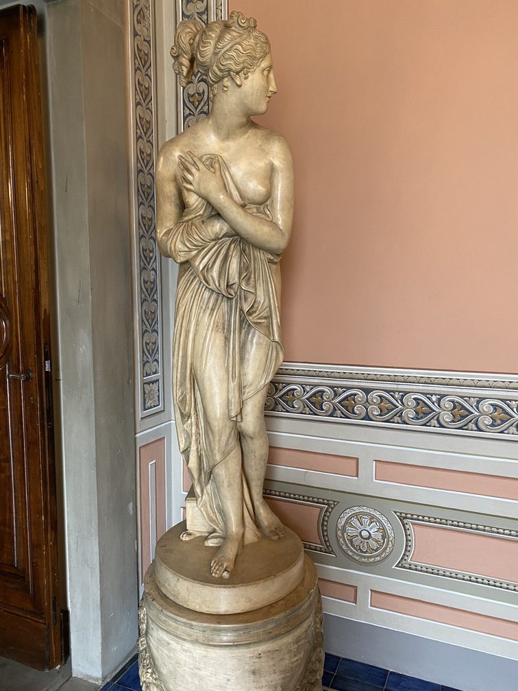 Villa Castelletti - riproduzione statua Venere di Canova.