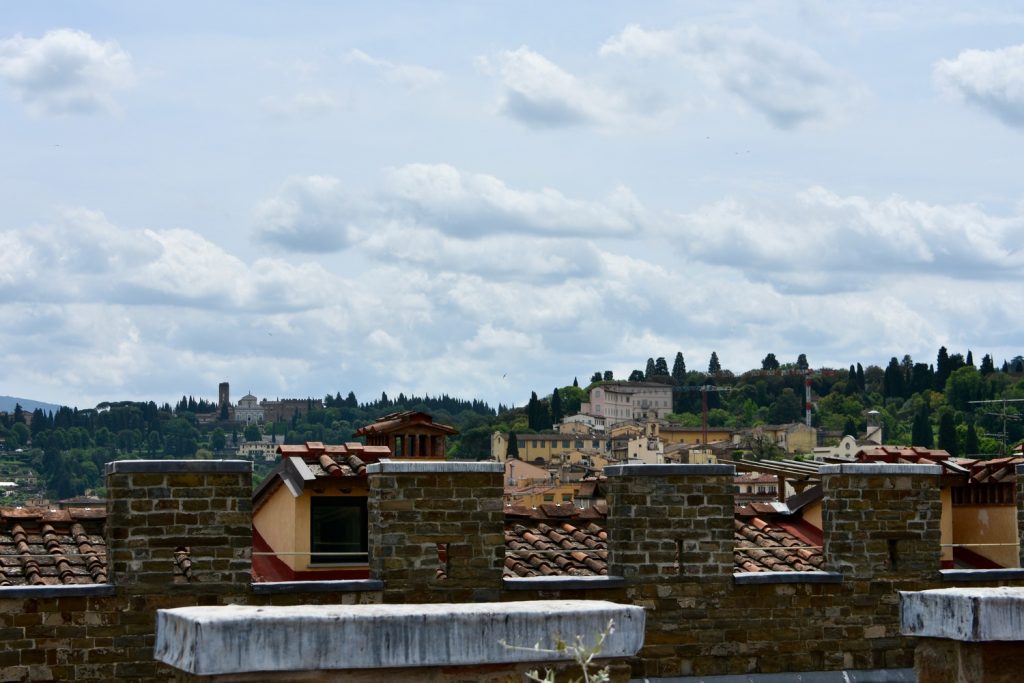 Antica Torre Tornabuoni - merli e panorama sul piazzale.