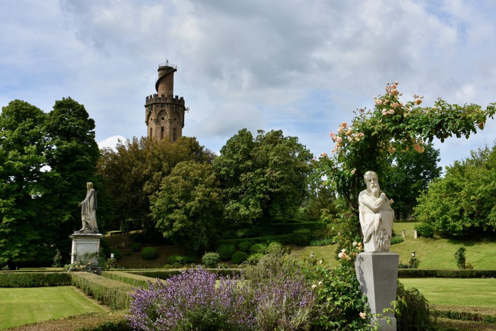 Giardino Torrigiani - torrino, statua, piante e giardini.