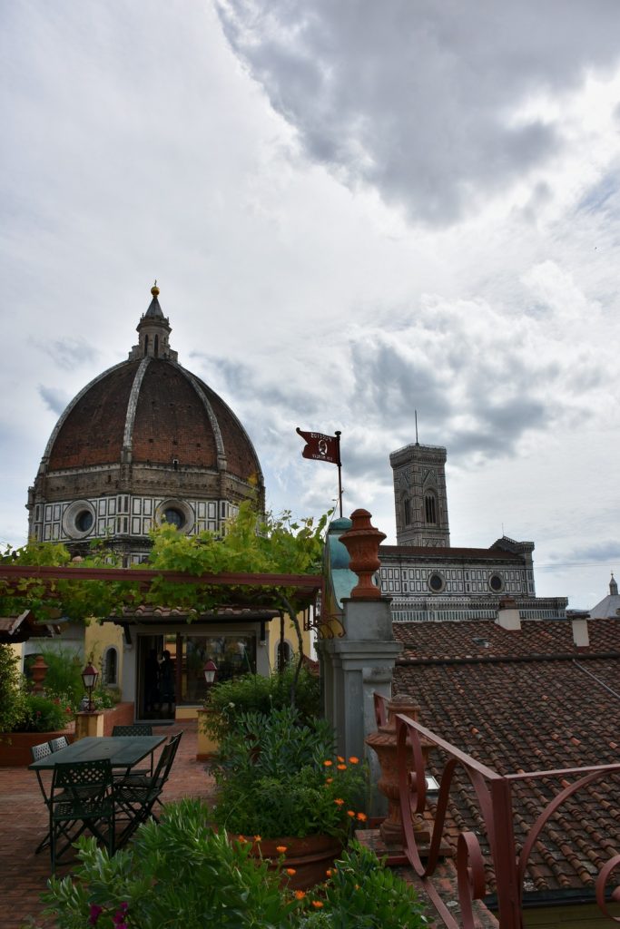 Terrazze Palazzo Pucci - panorama sul Duomo con pergolato.
