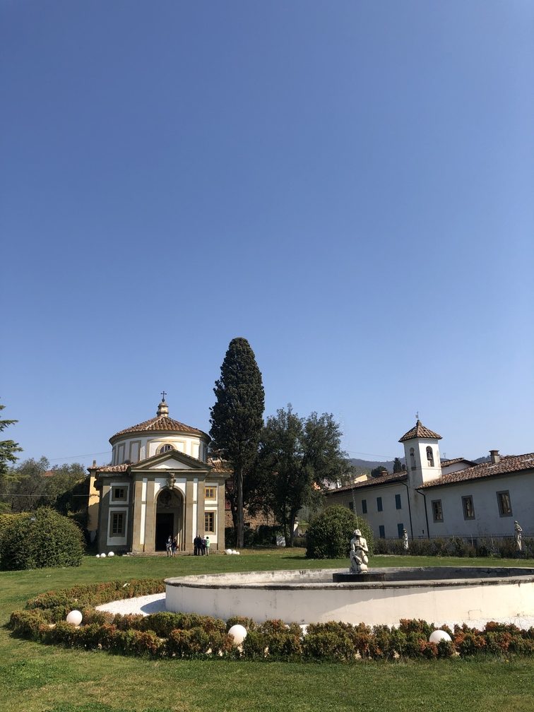 Villa Rospigliosi a Lamporecchio - la chiesina.