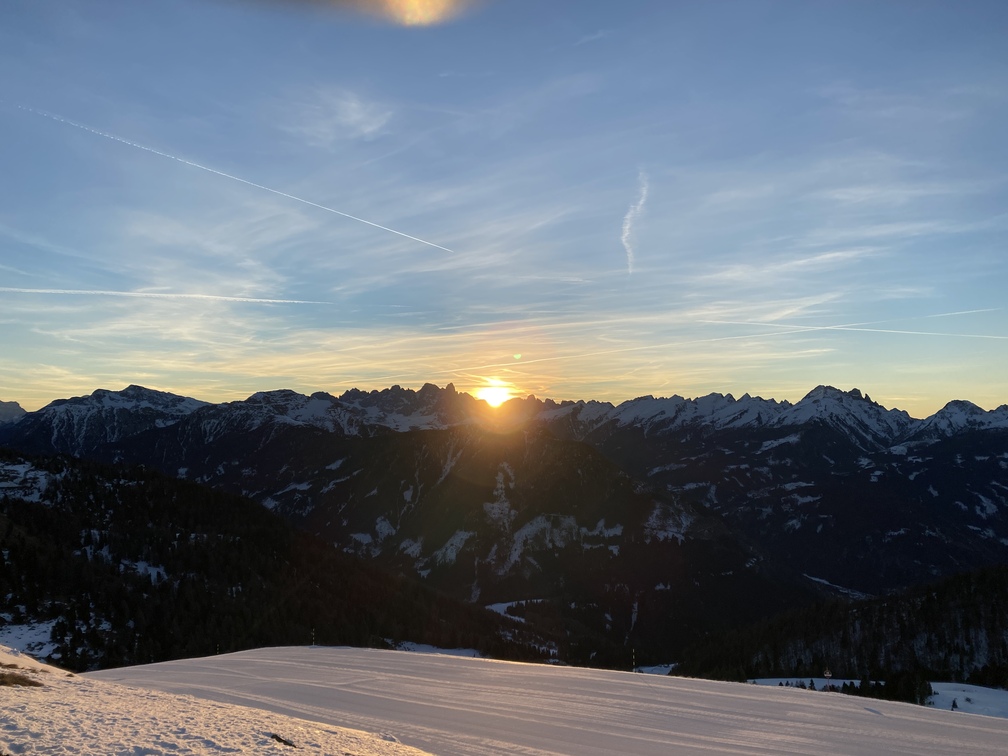 Trentino Ski Sunrise a Passo Feudo - alba.