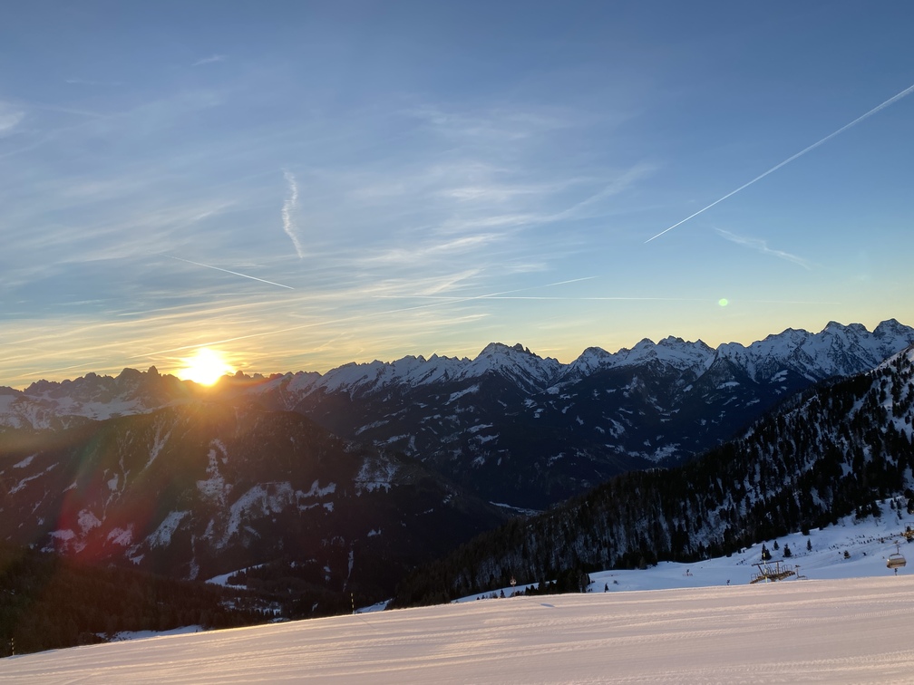 Trentino Ski Sunrise a Passo Feudo - alba.