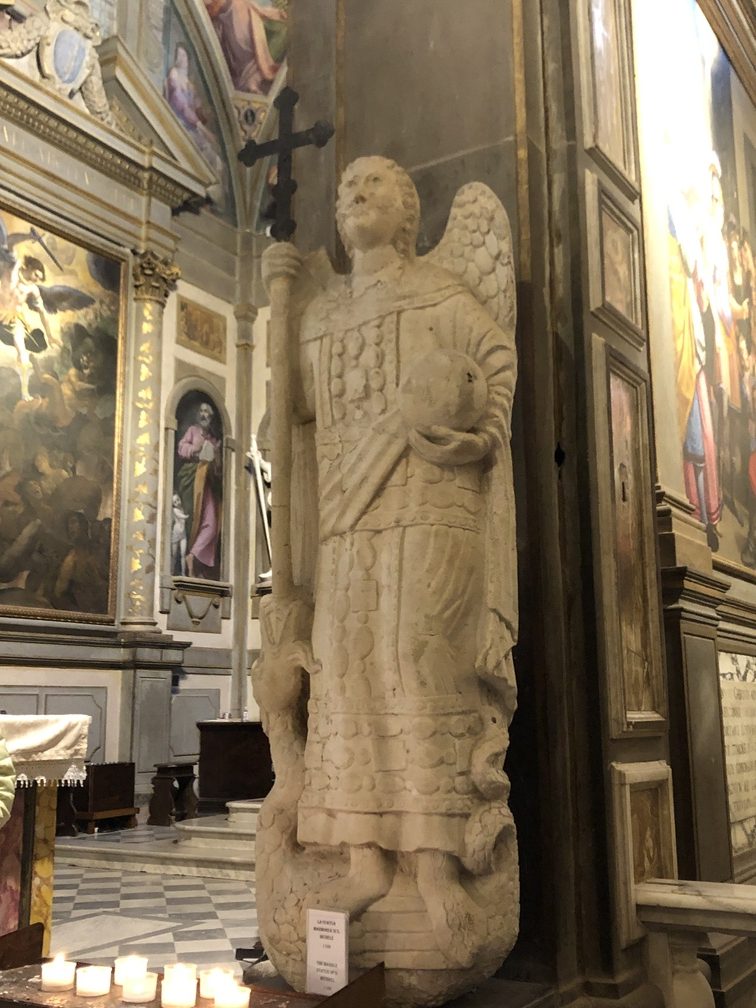 Badia di Passignano - statua di San Michele Arcangelo, 1100 circa.