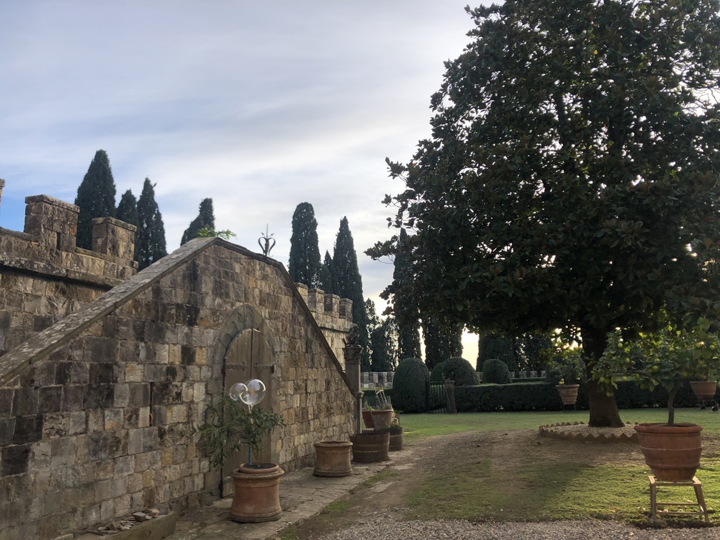 Badia di Passignano - giardino all'italiana.