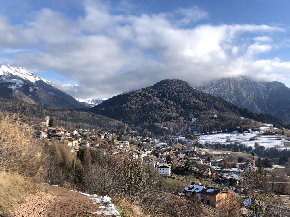 Val di Fiemme - panorama su Daiano e il Monte Cucal.