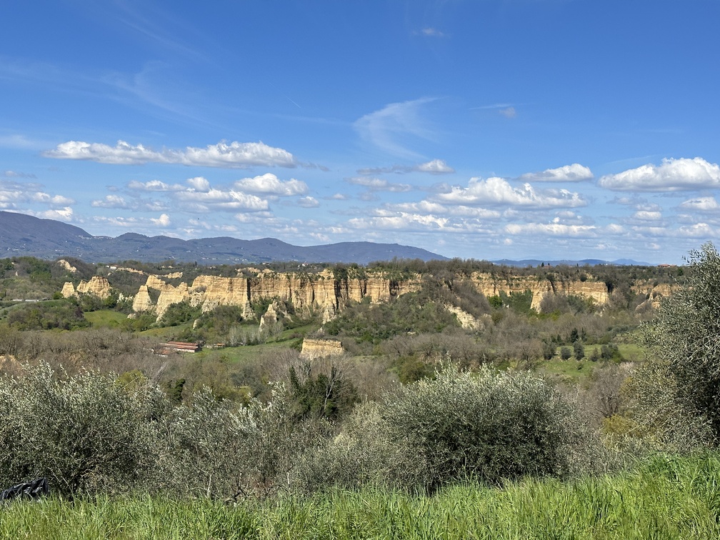 Balze del Valdarno - Piantravigne, panorama.
