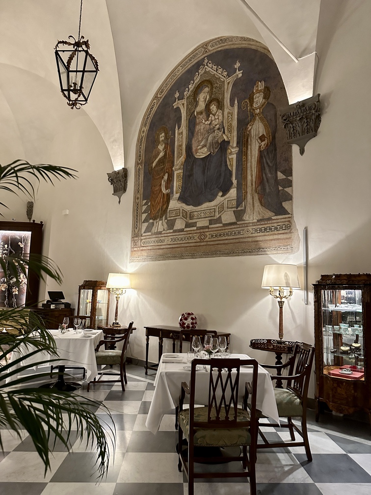 Palazzo Portinari Salviati - sala bistrot e colazioni, affresco.