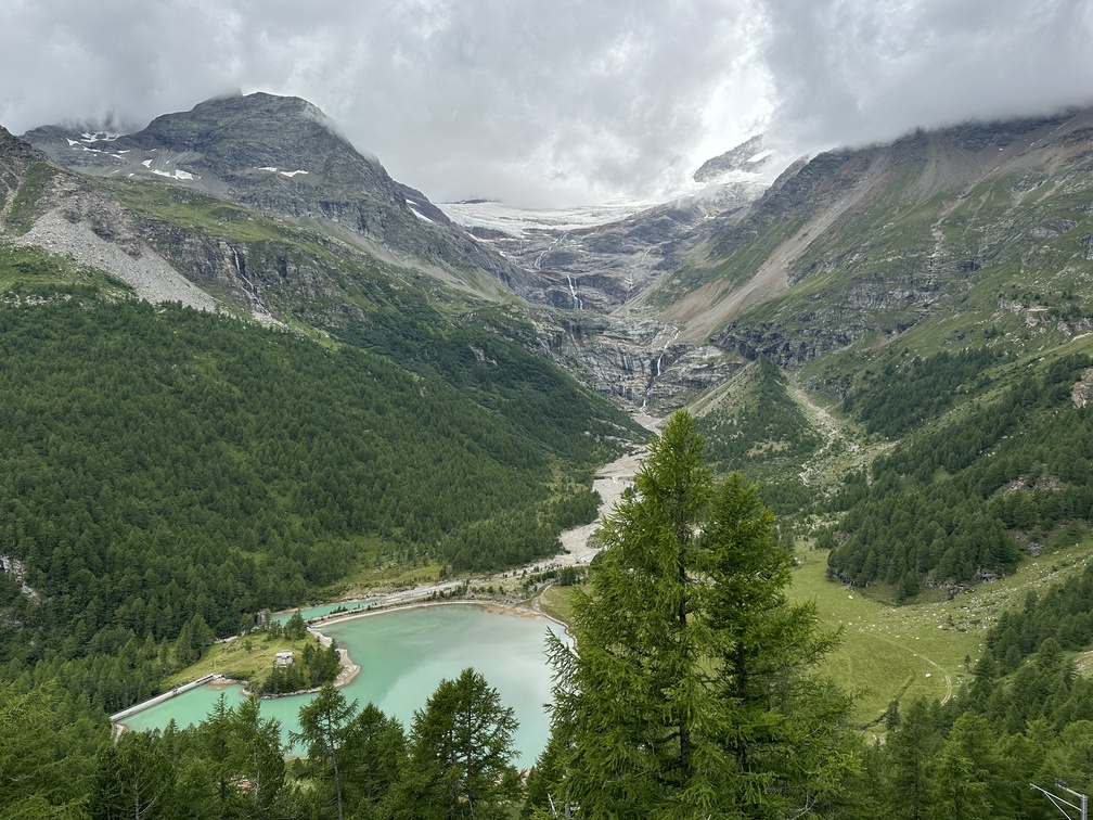 Trenino Rosso del Bernina - Ghiacciaio Palù, fermata Alp Grum.