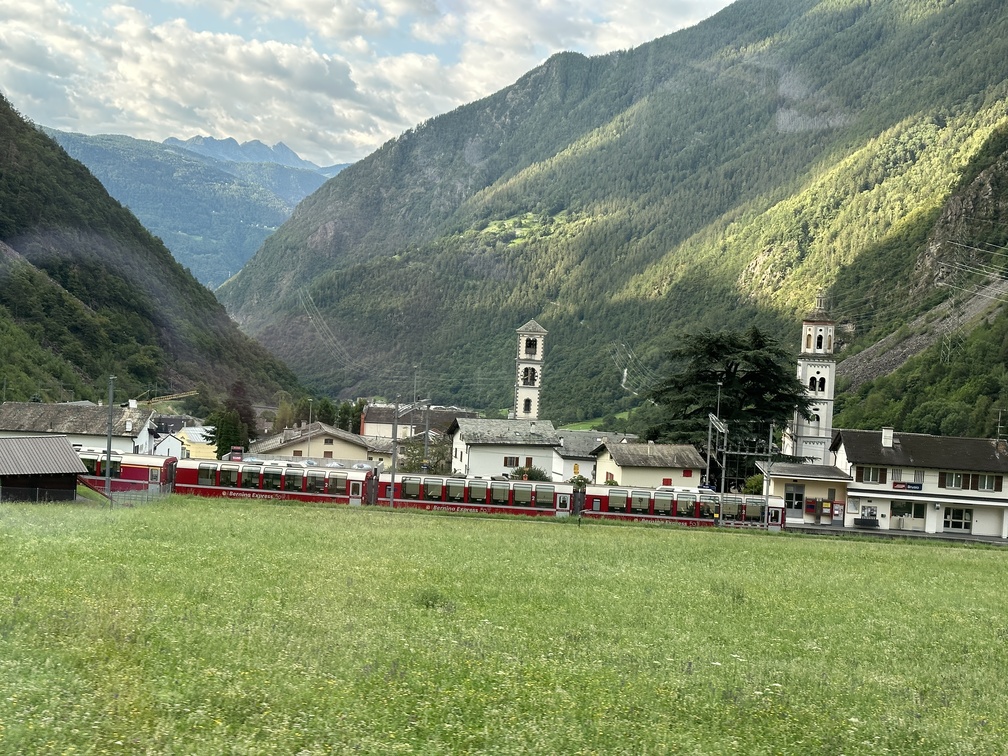 Trenino Rosso del Bernina - Brusio.