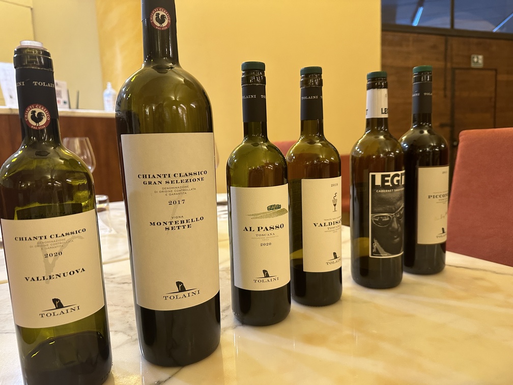 Società Agricola Tolaini Winery - degustazione. 