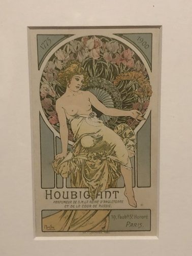 A. Mucha, Figurina promozionale Houbigant, 1899-1900 ca., Litografia a colori, Fondazione Mucha.
